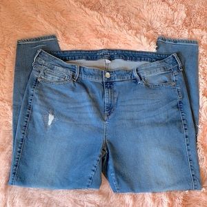 ‼️CLOSET CLOSING‼️Light/Medium Blue Skinny Jeans - Like New! Size 20W